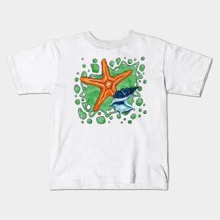 Bright star fish and shell, summer beach Kids T-Shirt